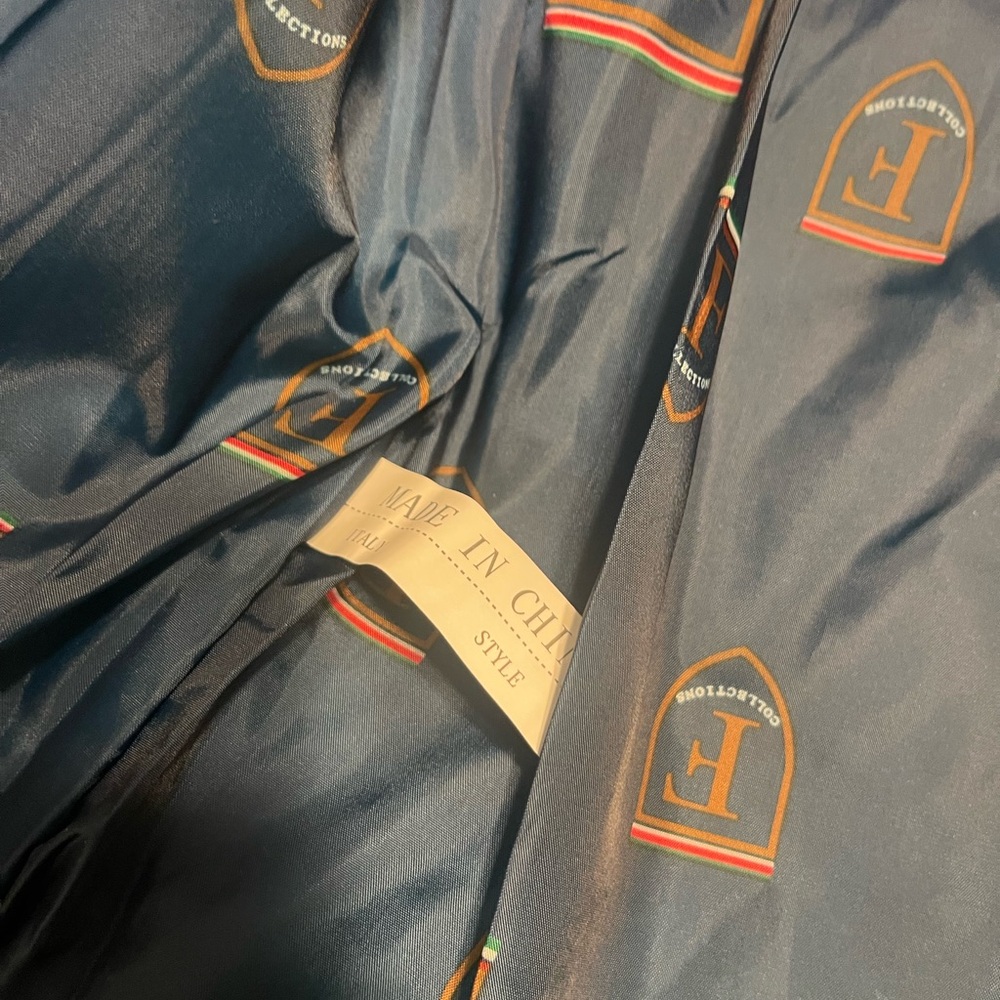 F Collections Jacket - Picture 7 of 16